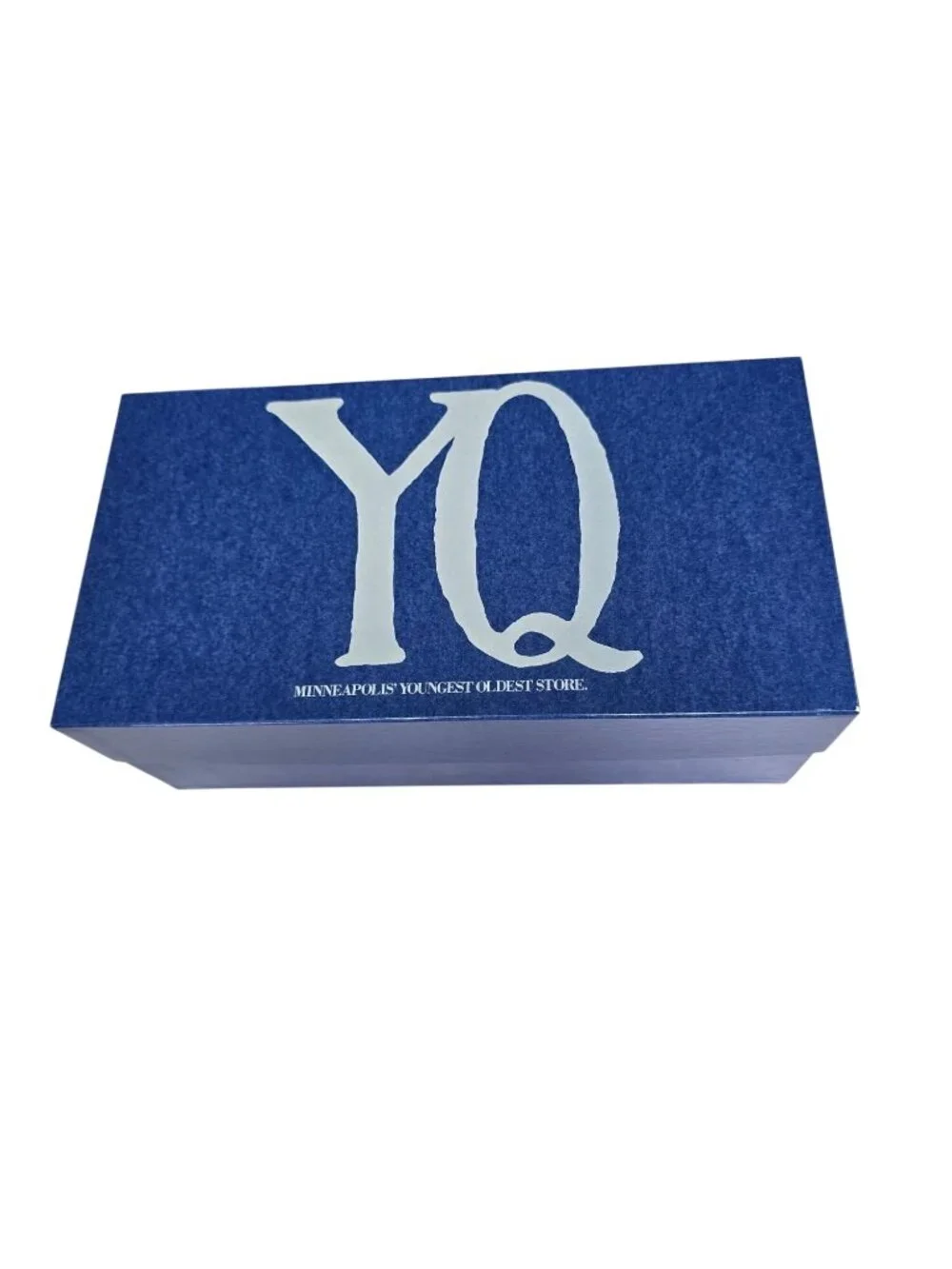 Vintage Young & Quinlan Dept Store Box Minneapolis Advertising 12" x 6" x 4" - Picture 2 of 10